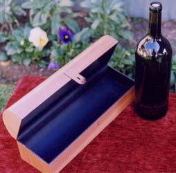 Hinged wine presentation box